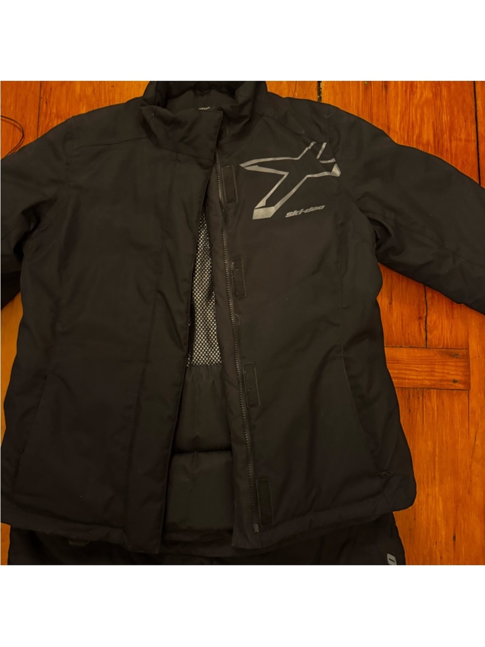 Women’s Ski-Doo Black Insulated Snow Jacket size Large $100